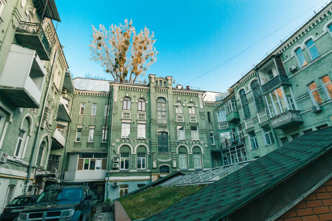 Apartamenty Na Kreszczatike Kiev Exterior foto